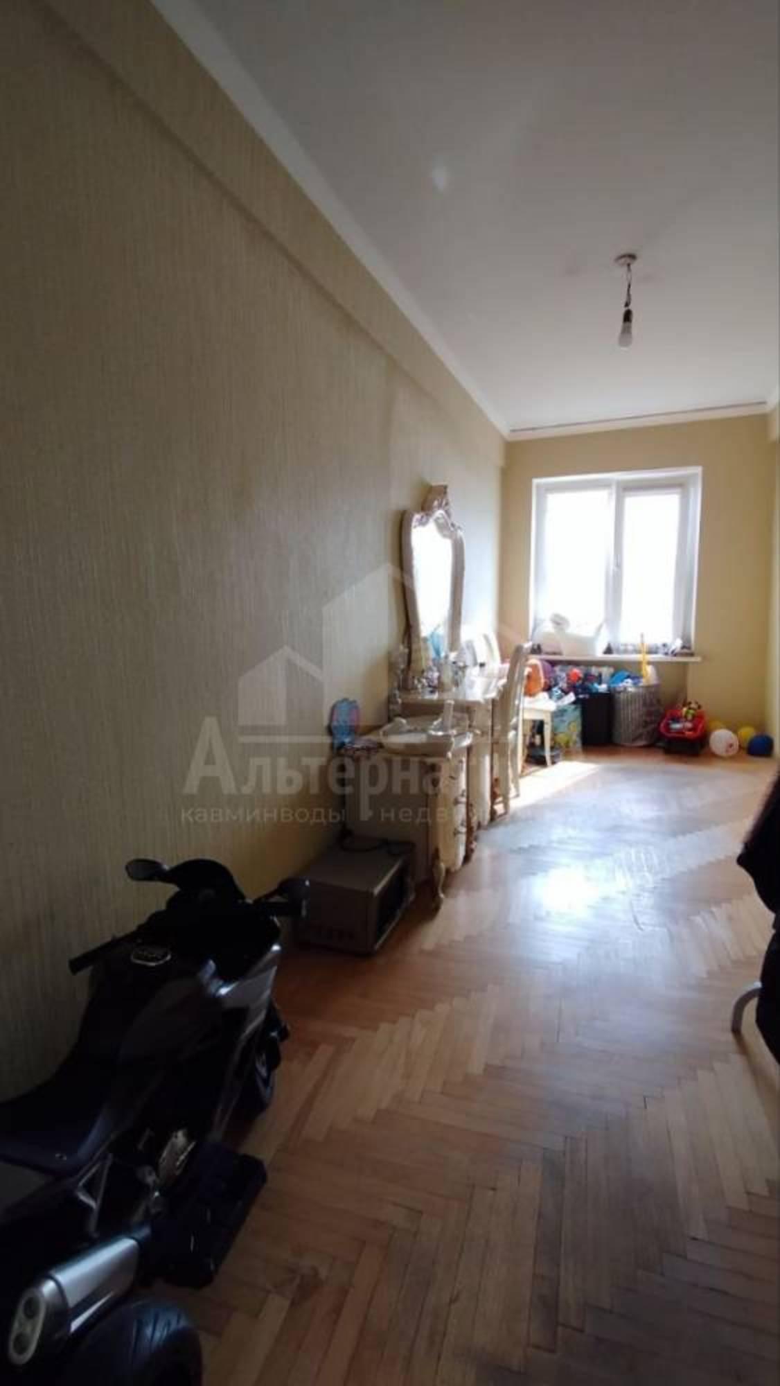 Купить квартиру за 10 500 000 рублей на Героев Медиков ул.