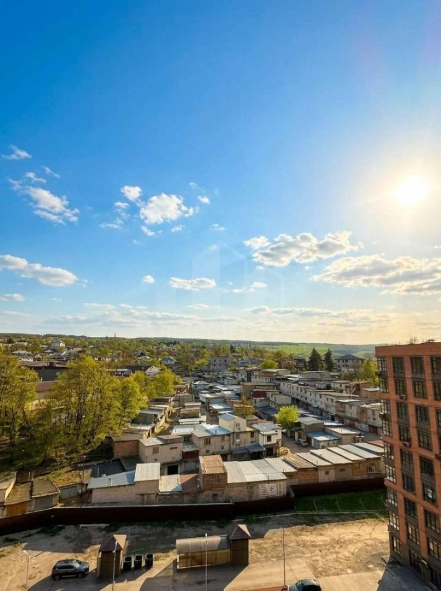 Купить квартиру за 12 200 000 рублей на 40 лет Октября ул.