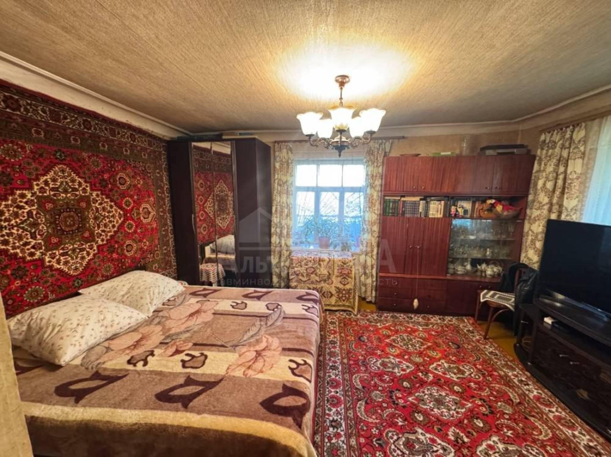Купить квартиру за 5 600 000 рублей на Ермолова ул.