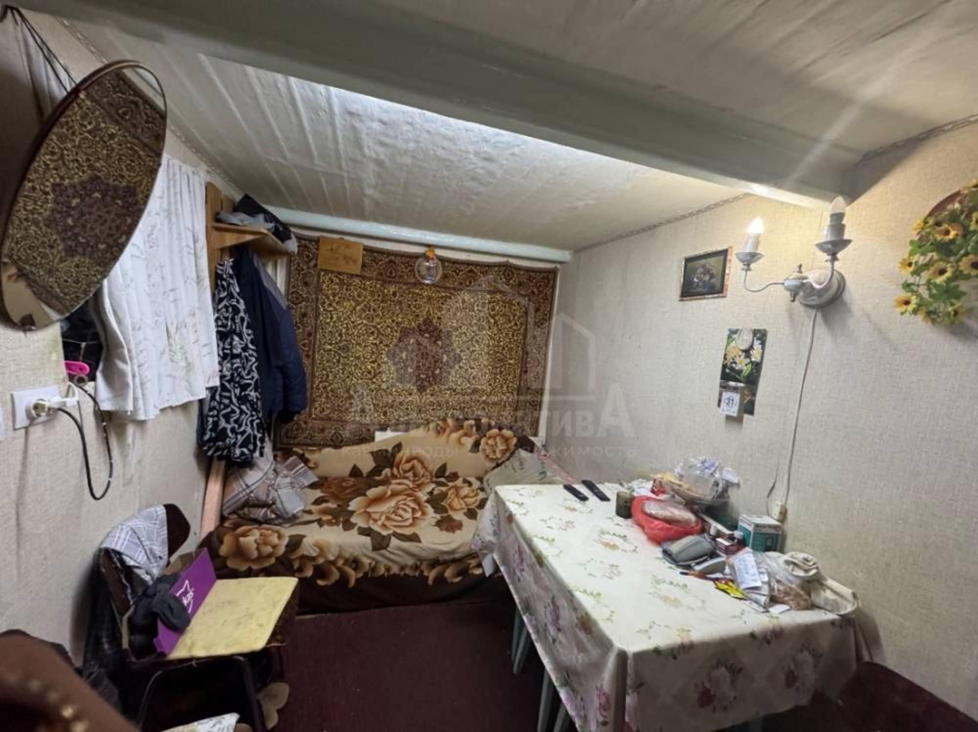 Купить дачу, дом, коттедж за 10 500 000 рублей на Прудная ул.