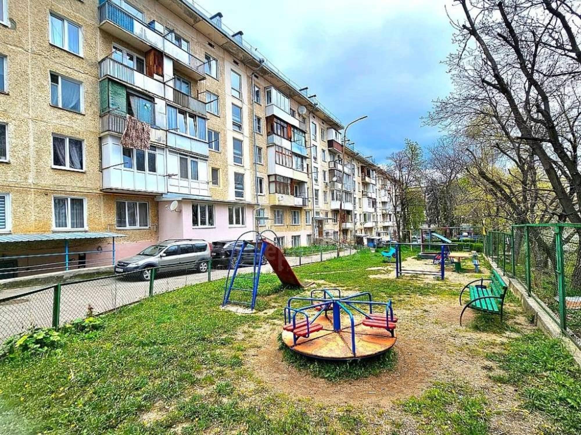 Купить квартиру за 6 300 000 рублей на Героев Медиков ул.