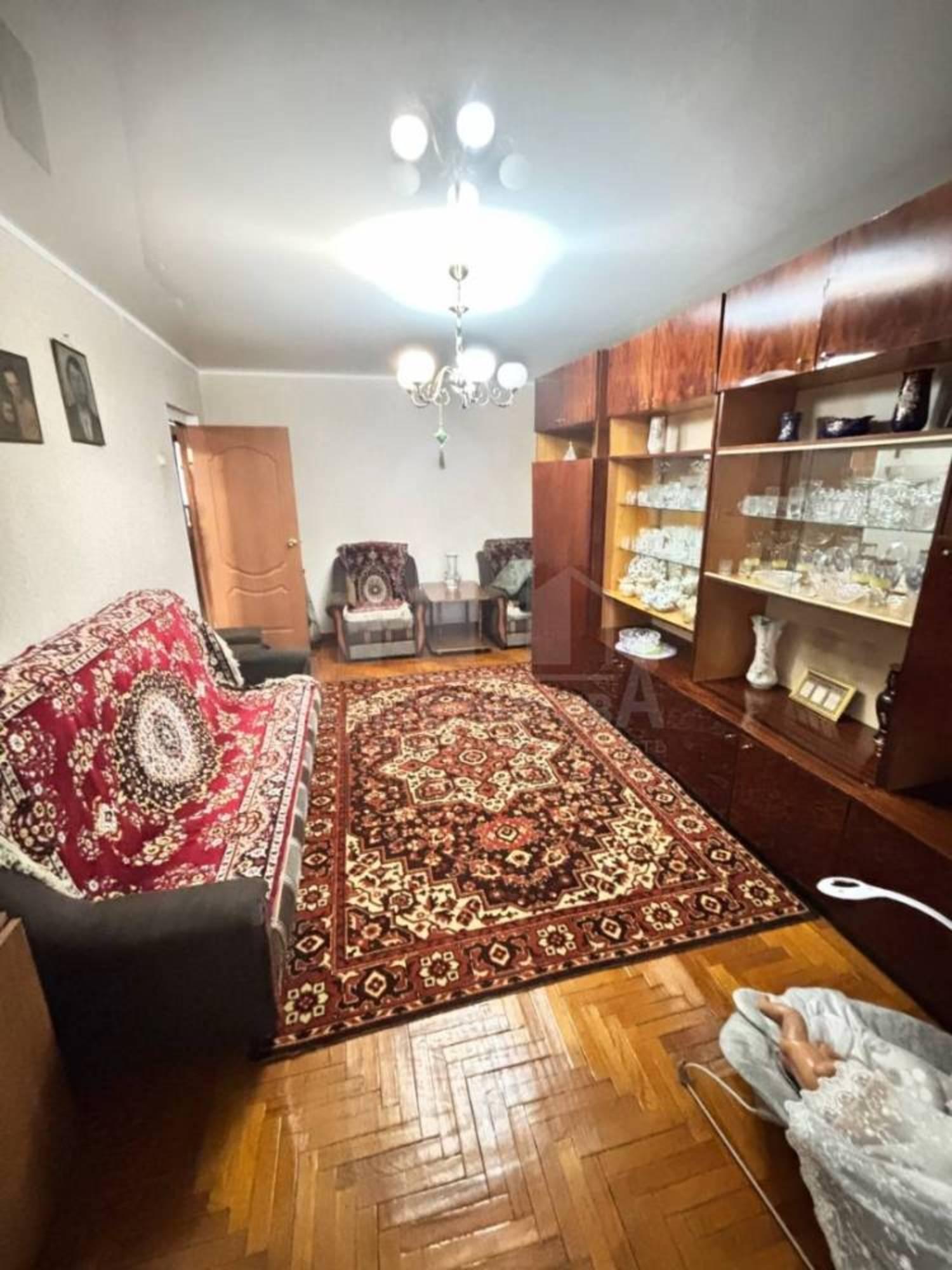 Купить квартиру за 10 300 000 рублей на 8 Марта ул.