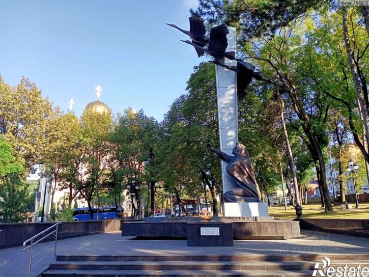 2-комн квартира улица Кольцова, 24,  д. 24