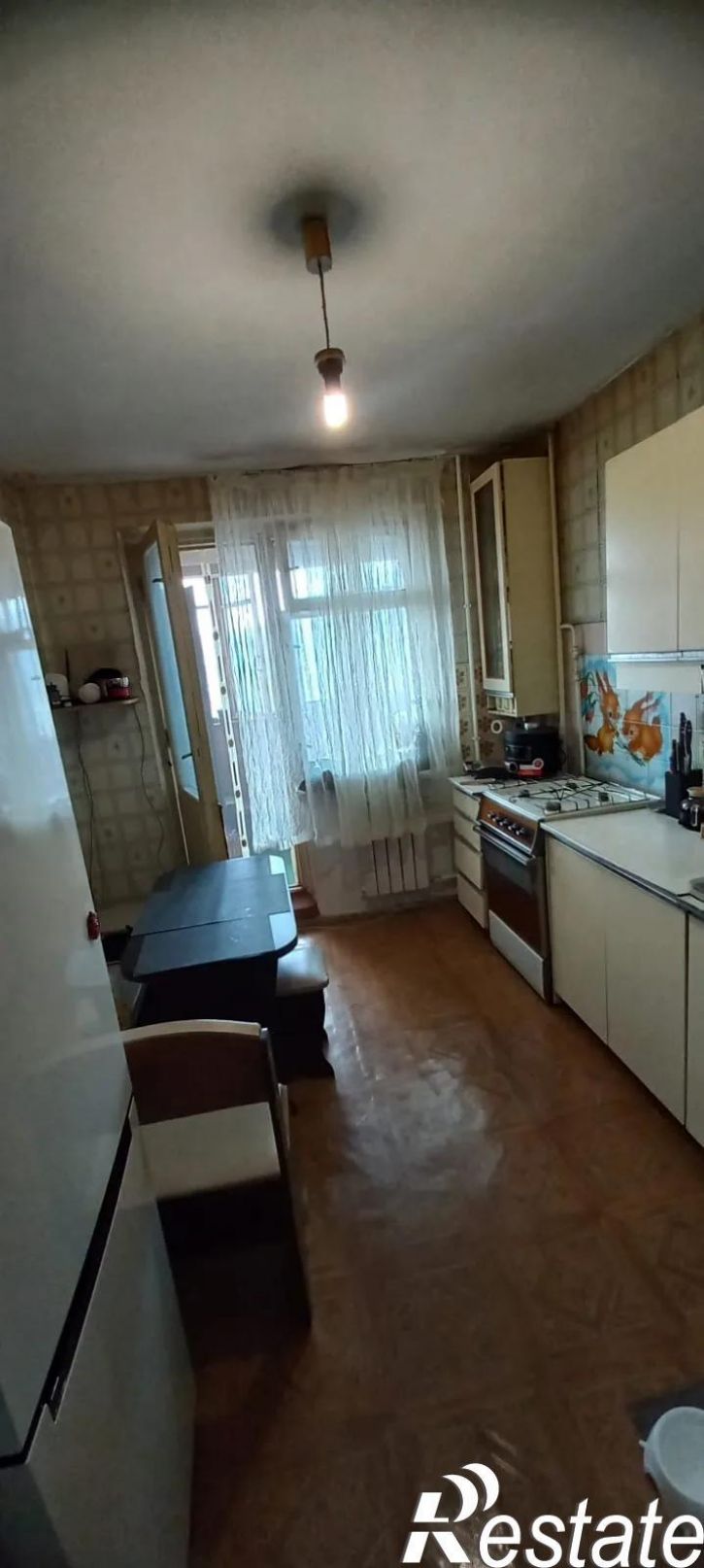 3-комн квартира Красивая, 23
