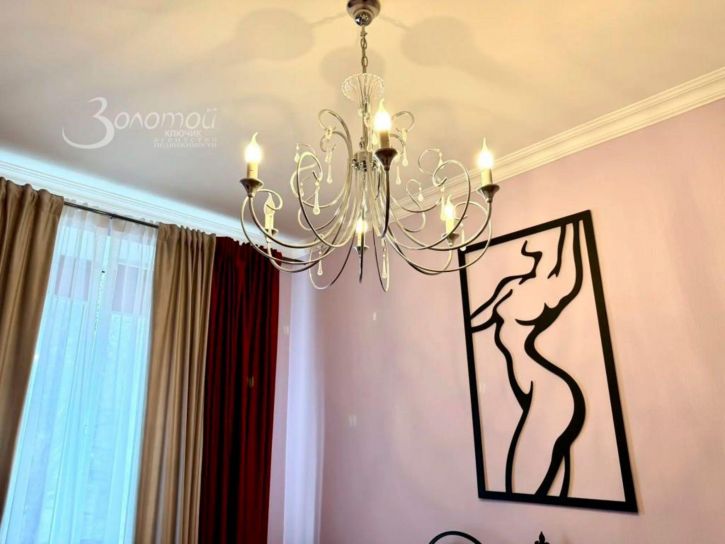 2-комн квартира Горького ул, 38