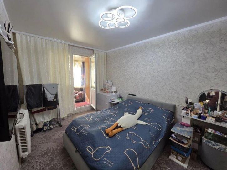 2-комн квартира Победы пр-кт, 124