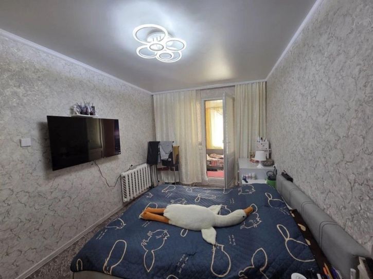 2-комн квартира Победы пр-кт, 124