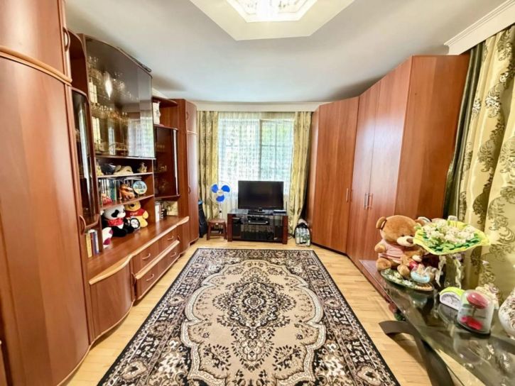 2-комн квартира Героев Медиков ул, 13