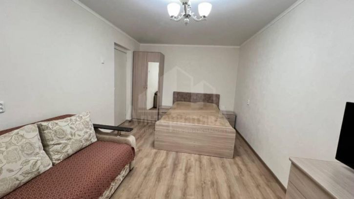 1-комн квартира Тельмана ул.