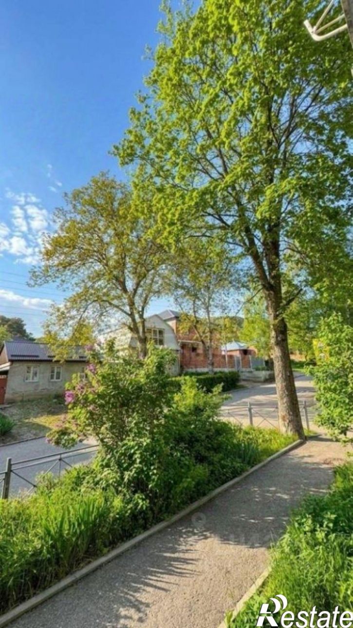 2-комн квартира улица Крылова, 19,  д. 19