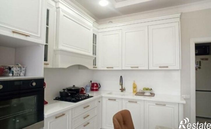 3-комн квартира улица Декабристов, 36 к1,  д. 36 к1