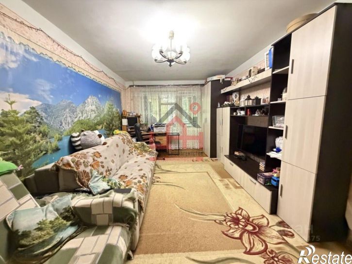 3-комн квартира улица Тельмана, 3,  д. 3