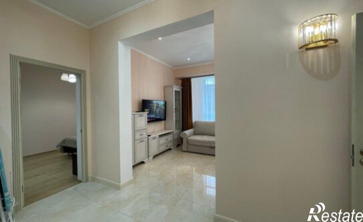2-комн квартира улица Декабристов, 36 к1,  д. 36 к1