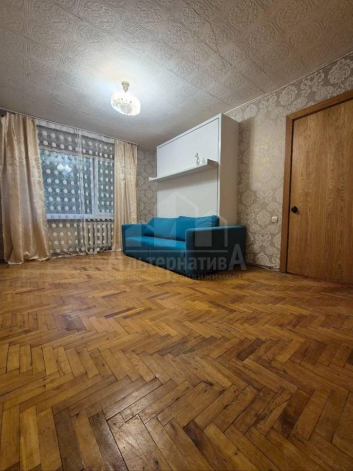 2-комн квартира Широкая ул.
