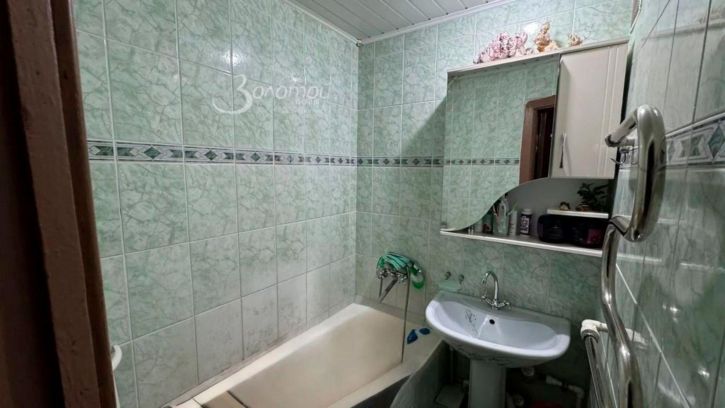 3-комн квартира Зашкольный пер, 3