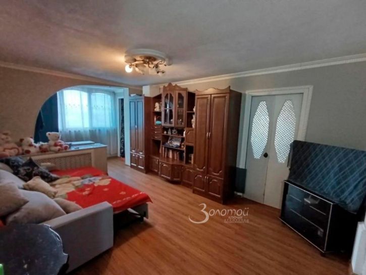 3-комн квартира Зашкольный пер, 3