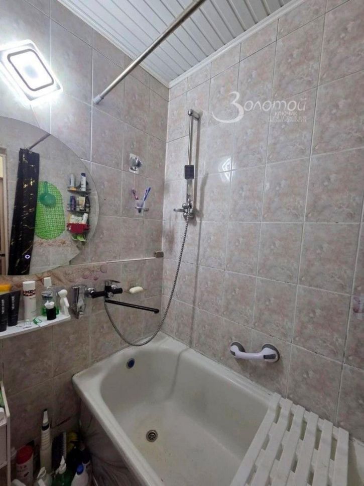 2-комн квартира Победы пр-кт, 124
