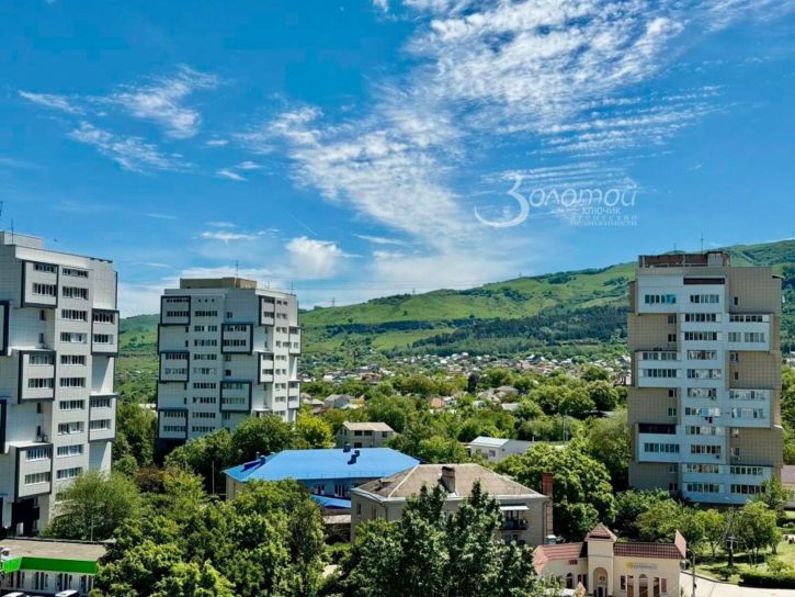 2-комн квартира Победы пр-кт, 157