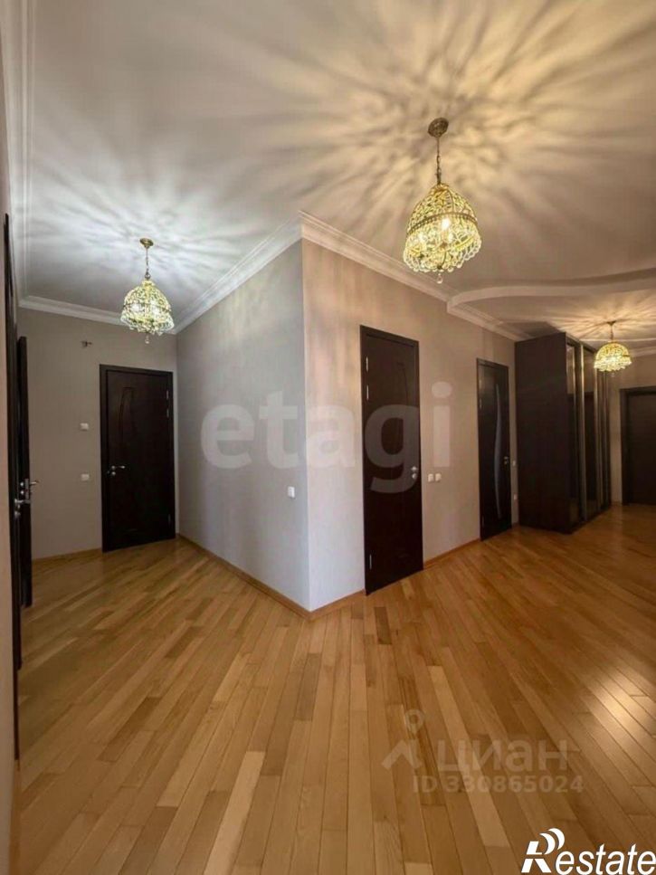 3-комн квартира пр-кт Дзержинского, 28,  д. 28