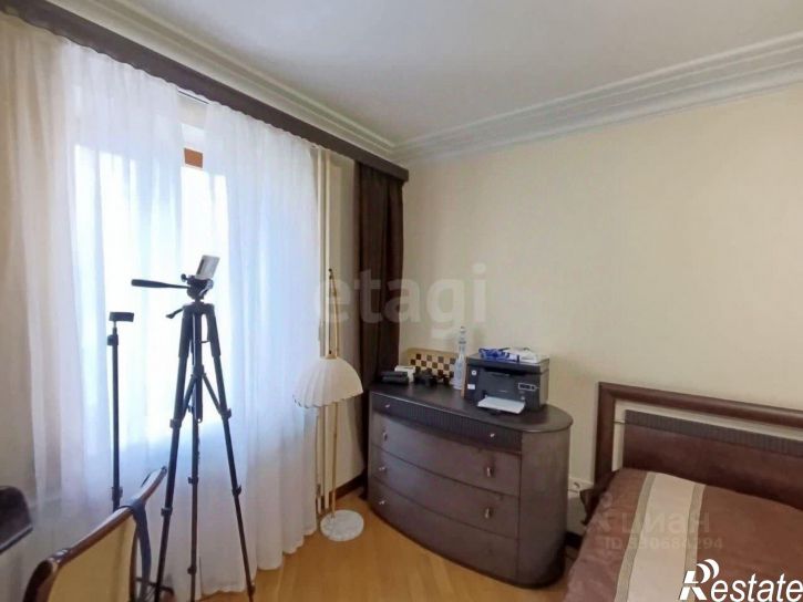 4-комн квартира Набережная улица, 89,  д. 89