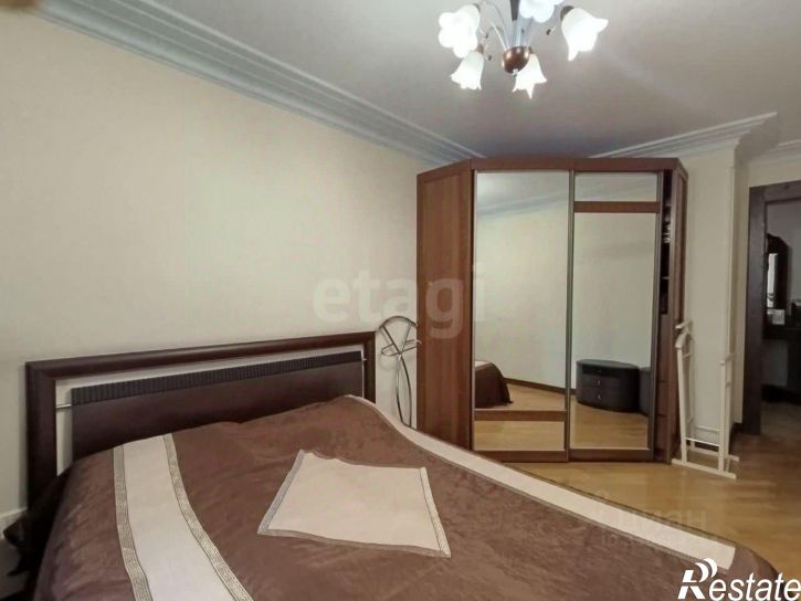 4-комн квартира Набережная улица, 89,  д. 89
