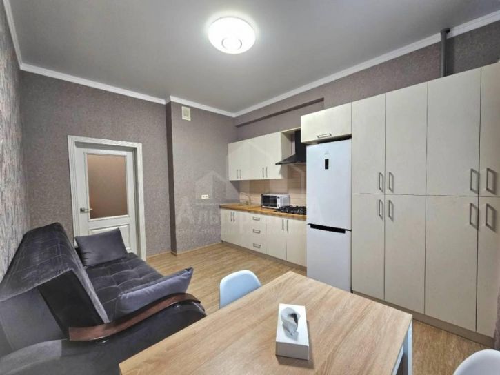 1-комн квартира Парковая ул.