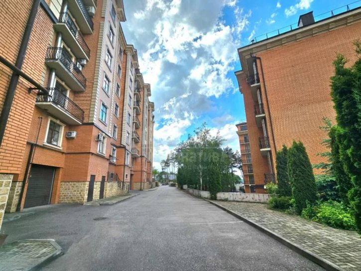 1-комн квартира Парковая ул.