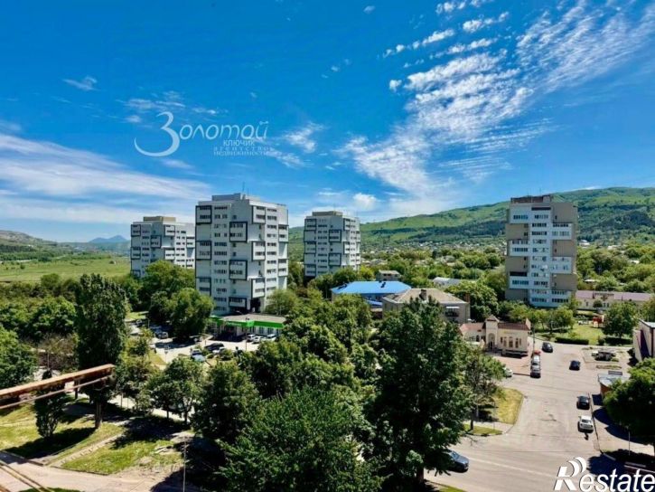 2-комн квартира проспект Победы, 157,  д. 157