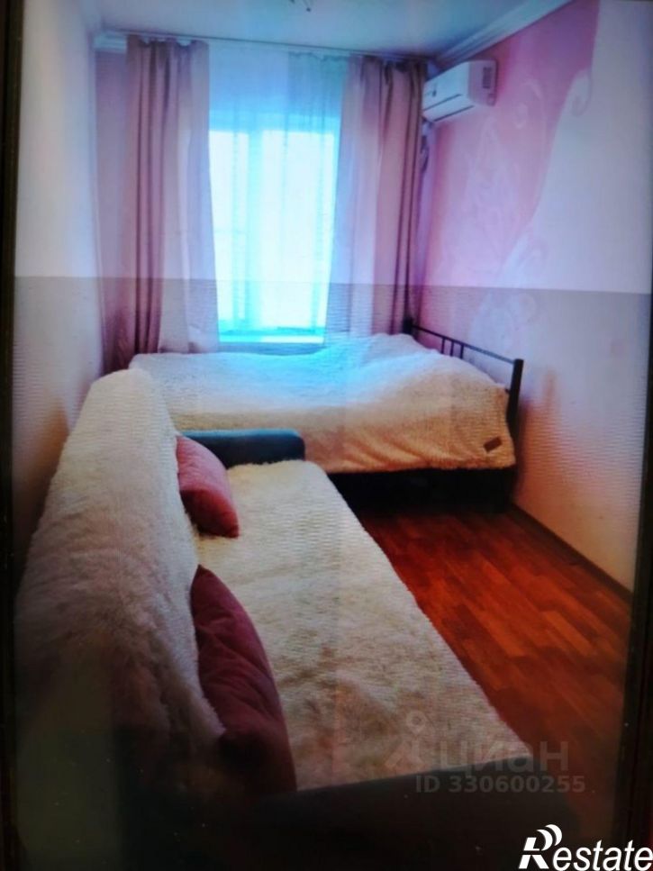 Комната ул Андрея Губина, 15,  д. 15