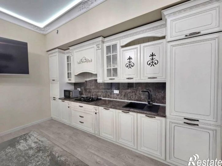 3-комн квартира Чкалова ул.