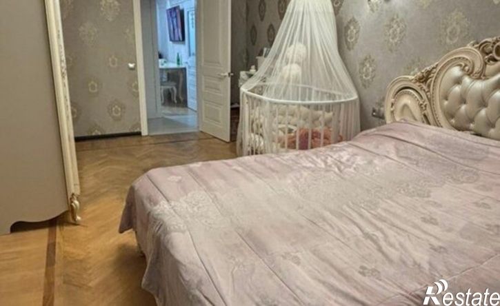 3-комн квартира улица Героев Медиков, 12,  д. 12