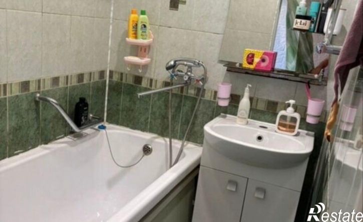 3-комн квартира улица Героев Медиков, 12,  д. 12