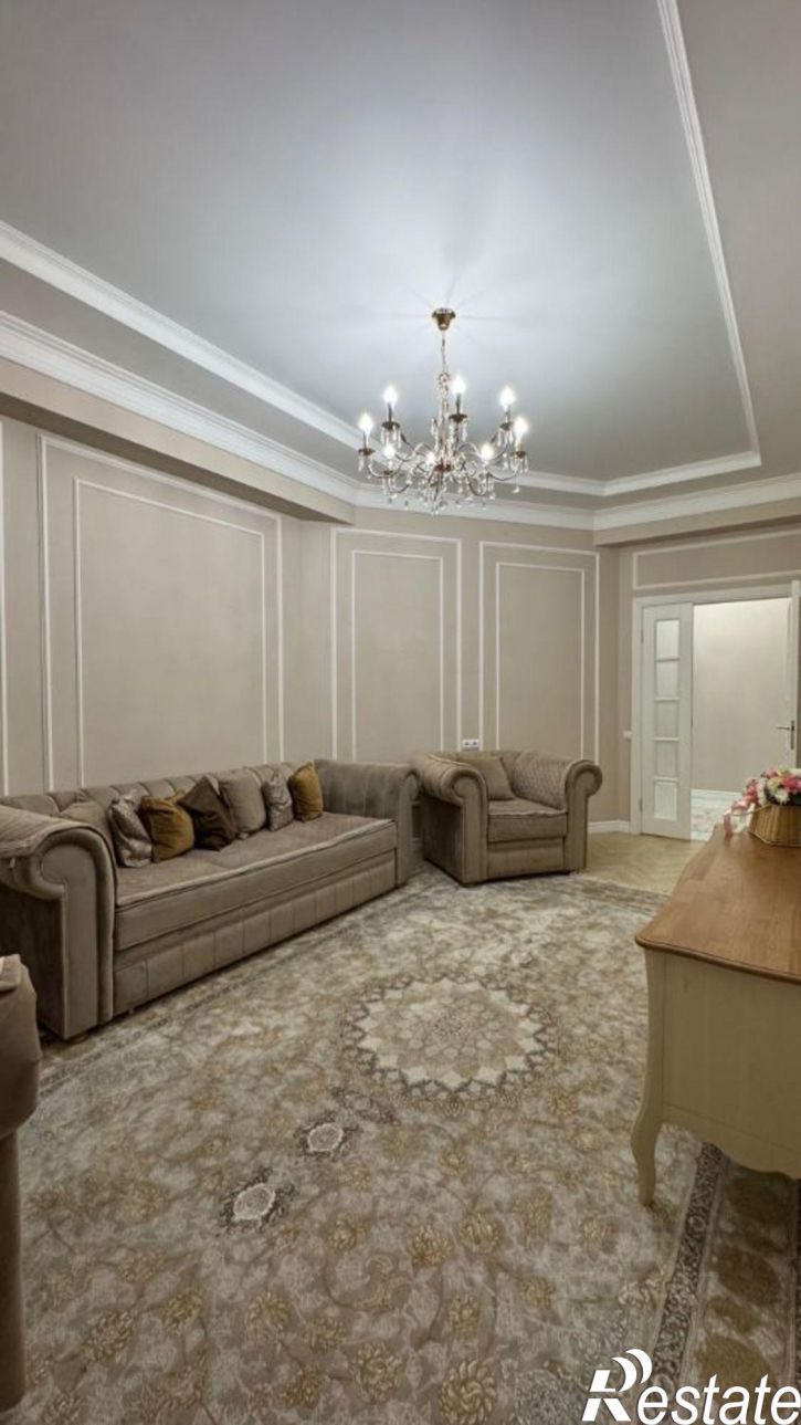 3-комн квартира ул Декабристов, 36 1,  д. 36 1,  к. 1