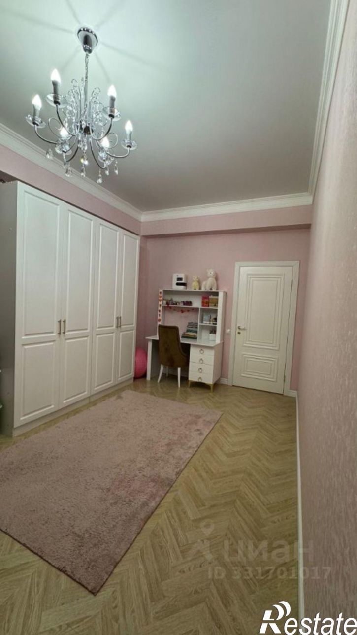 3-комн квартира ул Декабристов, 36 1,  д. 36 1,  к. 1