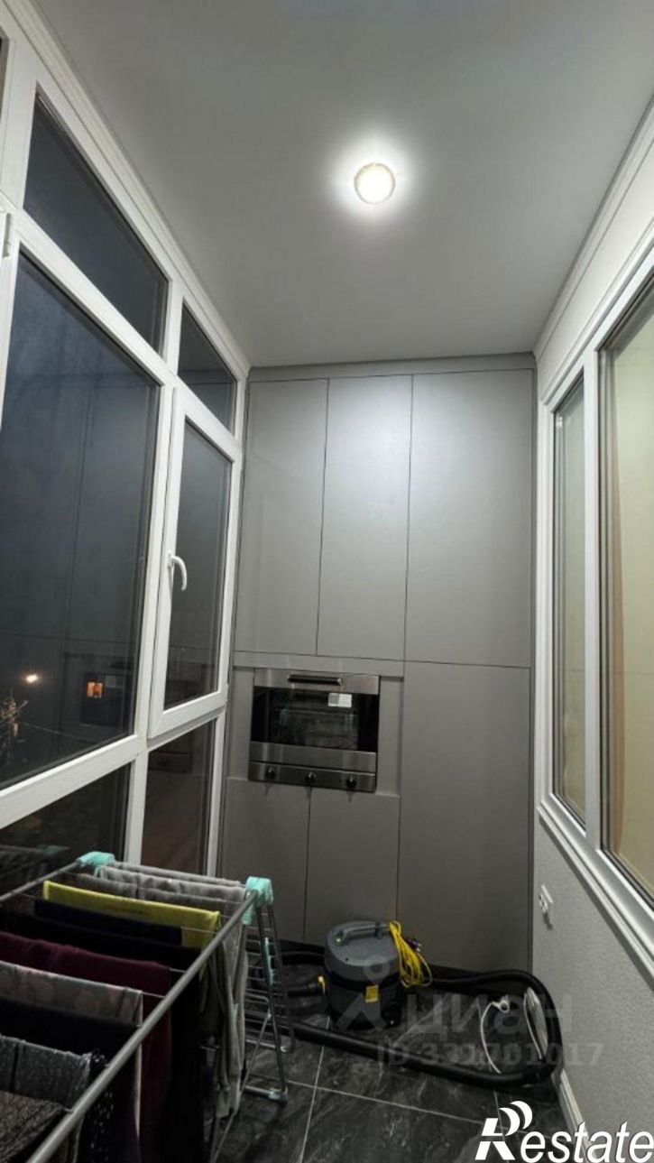 3-комн квартира ул Декабристов, 36 1,  д. 36 1,  к. 1