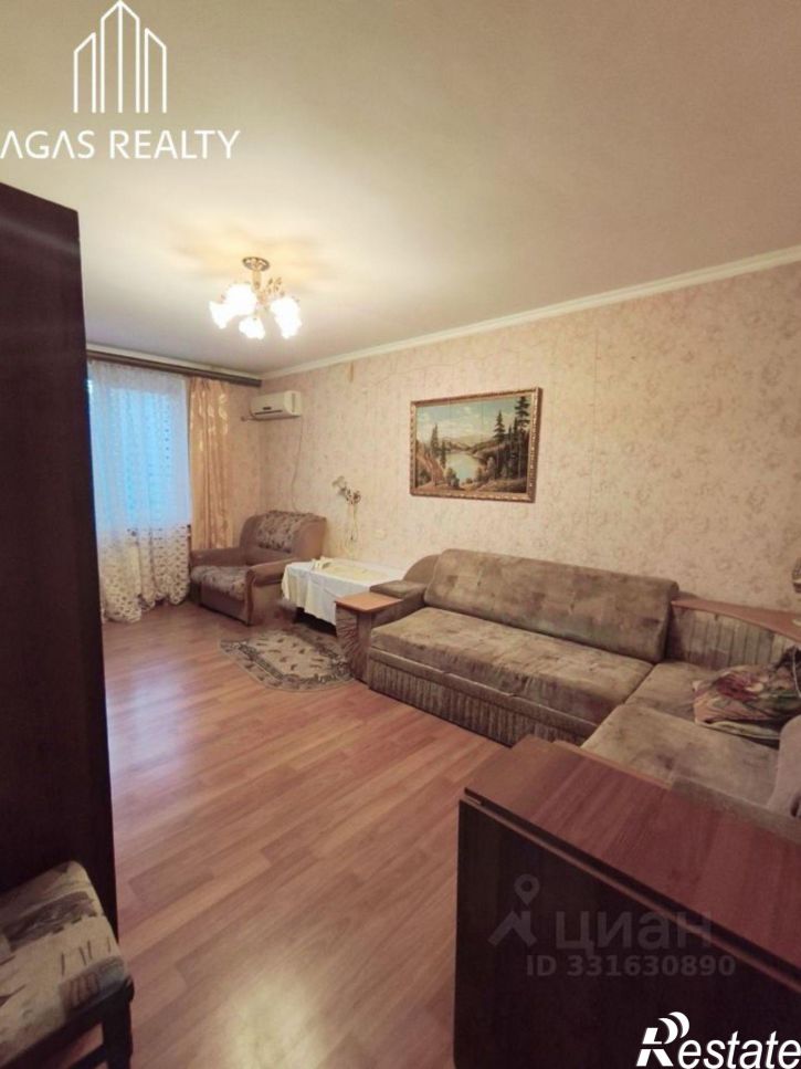 3-комн квартира пр-кт Победы, 157,  д. 157
