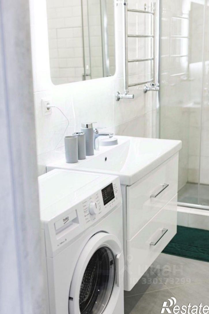 3-комн квартира ул Декабристов, 36 1,  д. 36 1,  к. 1