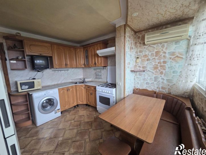 3-комн квартира Зашкольный пер, 3