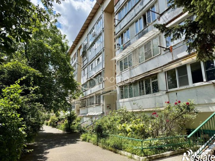 2-комн квартира Губина Андрея ул, 20