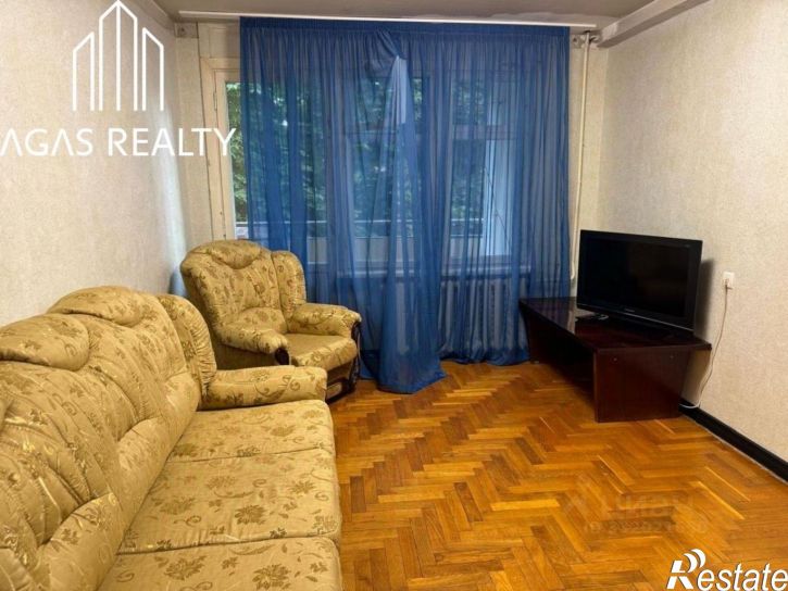 3-комн квартира Зашкольный пер, 3,  д. 3