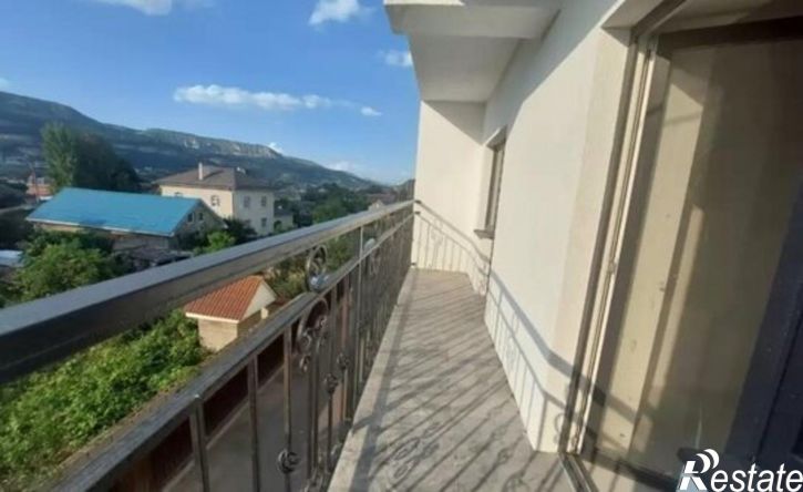 2-комн квартира ул Замковая, 39Г,  д. 39Г
