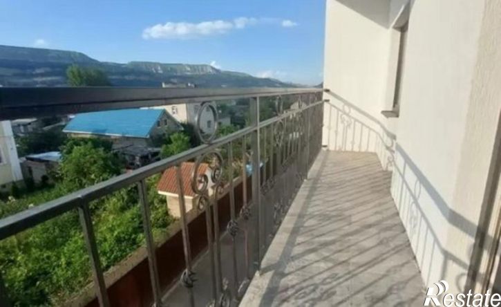 2-комн квартира ул Замковая, 39Г,  д. 39Г