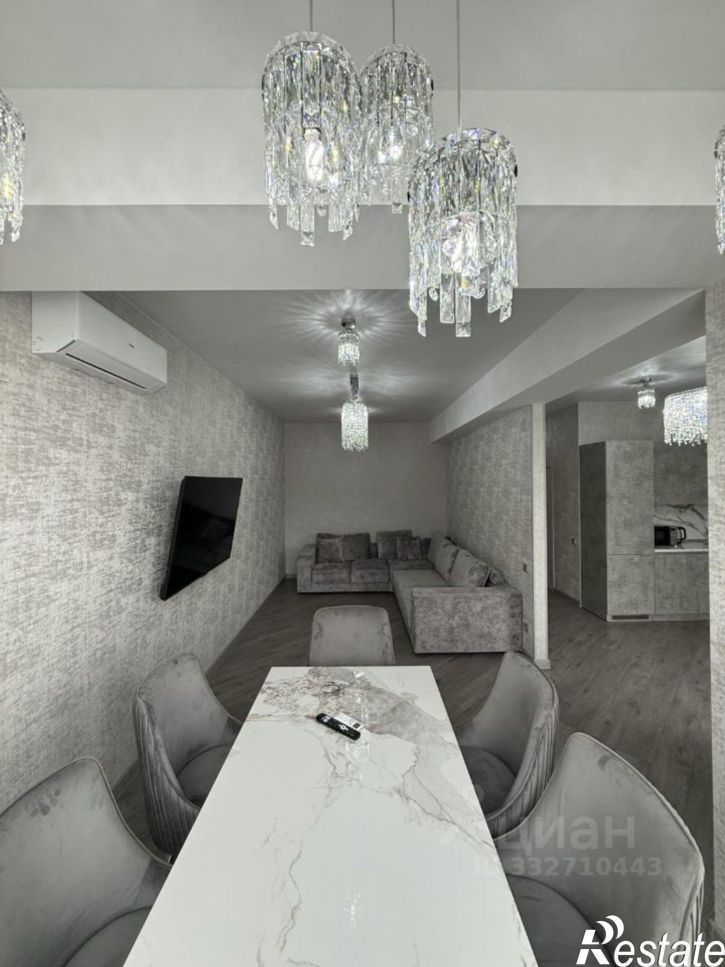 3-комн квартира ул Декабристов, 36 1,  д. 36 1,  к. 1