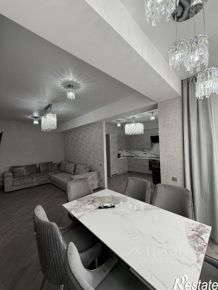 3-комн квартира ул Декабристов, 36 1,  д. 36 1,  к. 1