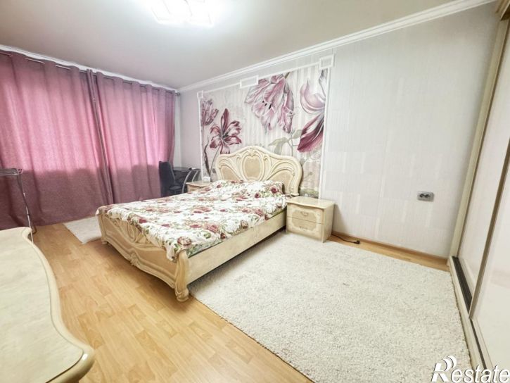 3-комн квартира ул Хасановская, 18,  д. 18