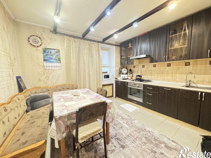 3-комн квартира ул Хасановская, 18,  д. 18
