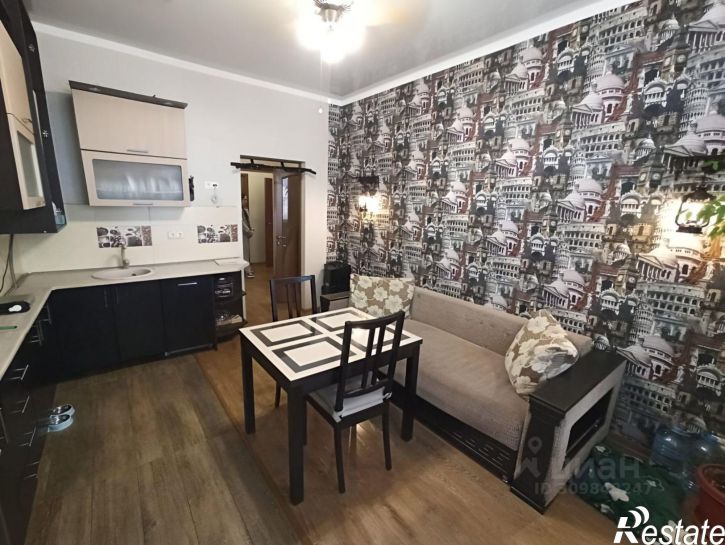 3-комн квартира ул Замковая, 34,  д. 34