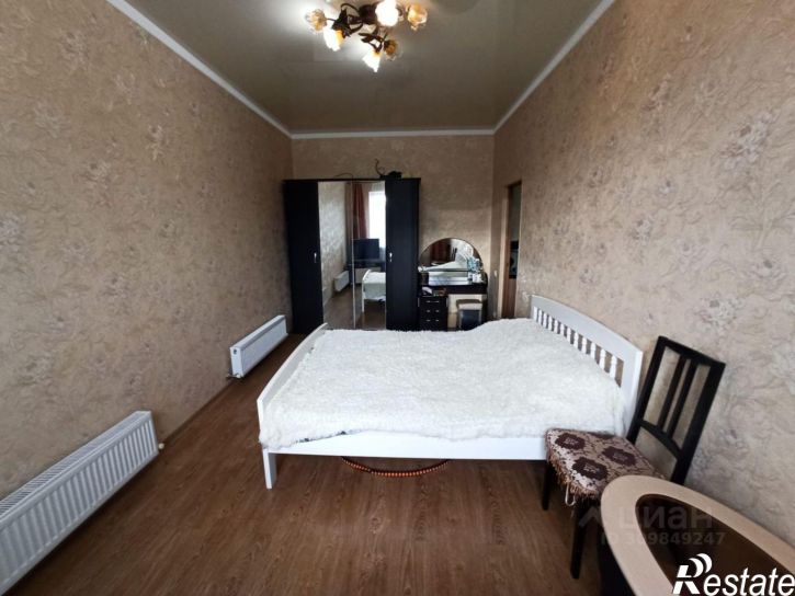 3-комн квартира ул Замковая, 34,  д. 34