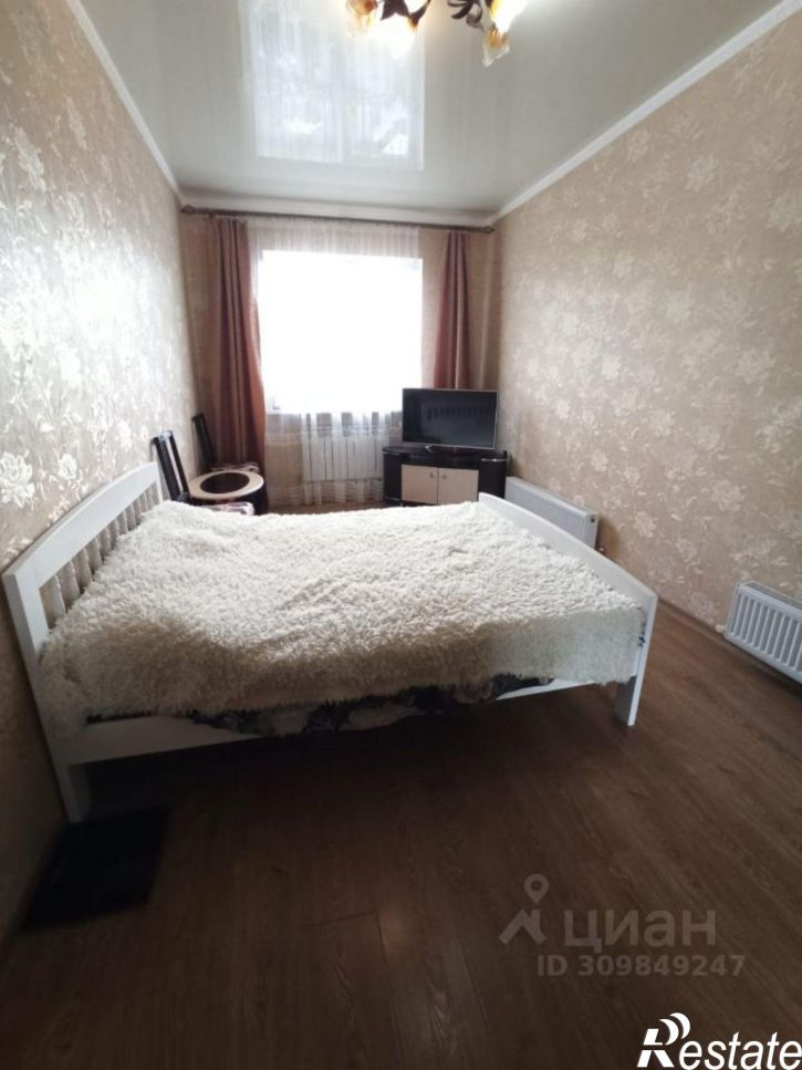 3-комн квартира ул Замковая, 34,  д. 34