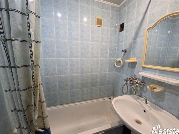 2-комн квартира Тельмана ул, 42